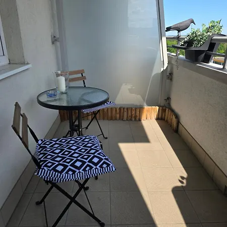 Mieszkanie Nad Morzem Karawela Apartment *